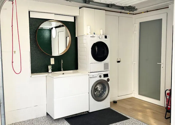 Large Quiet Whole House Near Historic Gent Centre