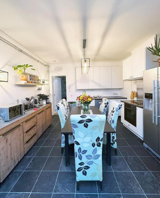 Large Quiet Whole House Near Historic Centre Gand